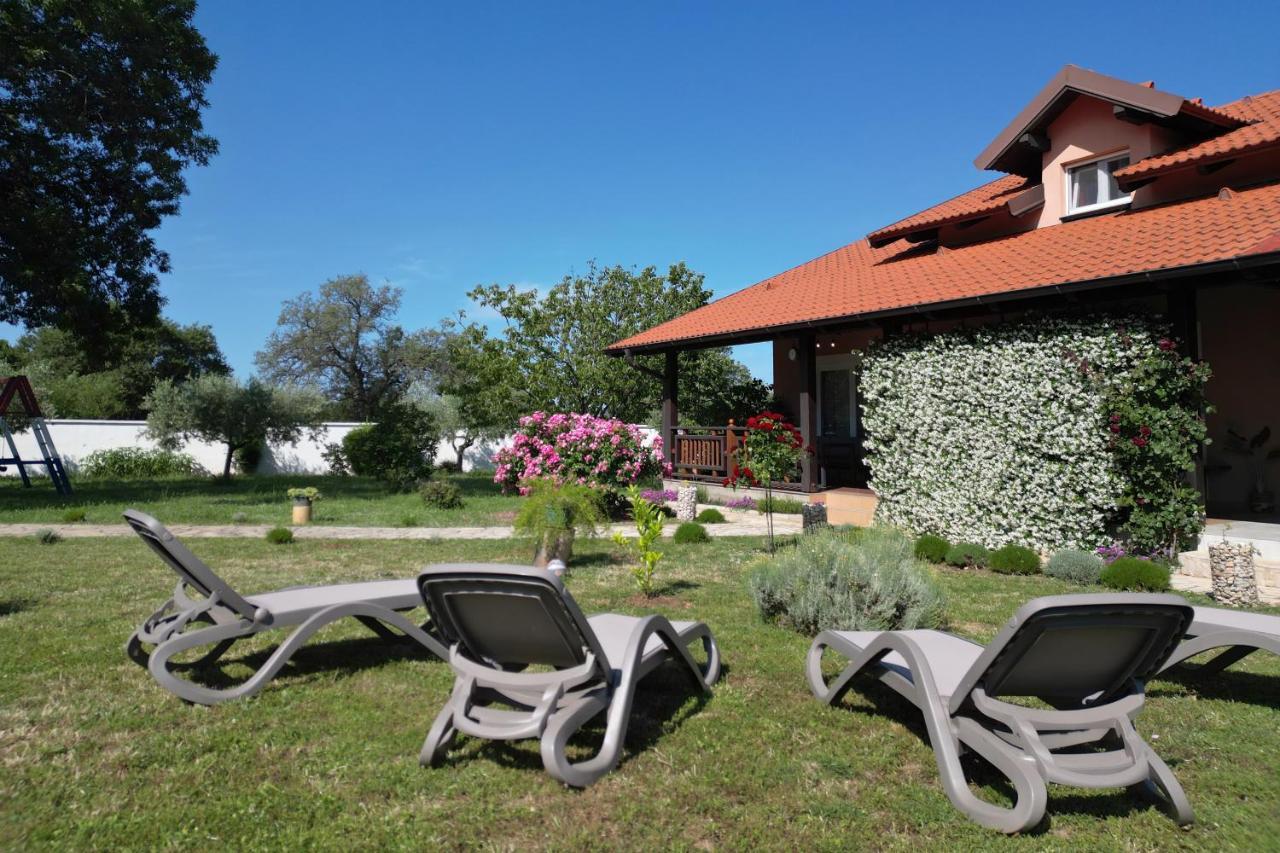 Villa Tinov Dvor Brisevo Exterior photo